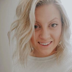 Meet your Posher, Kayli